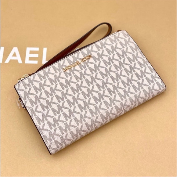 Michael Kors DoubleZip Wristlet Wallet Vanilla New - Picture 1 of 14